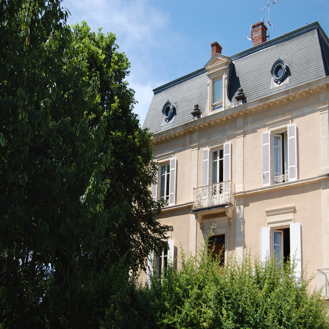 Maison De Caractère à Vendre Pierre Dorées Beaujolais